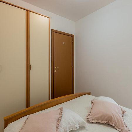 Apartment Split Karoglan Ngoại thất bức ảnh